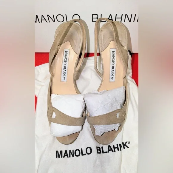 Vintage Manolo Blahnik Tan S. Velukid Heel - Picture 4 of 7